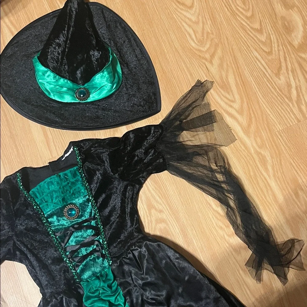 Spirit Gothic Witch Costume with Hat, girls size Medium 8-10 - Picture 4 of 6